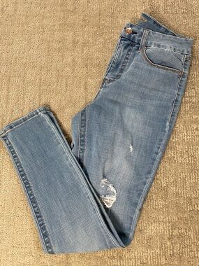 Seven7 Women's Medium Light Blue Distressed Skinny Jeans